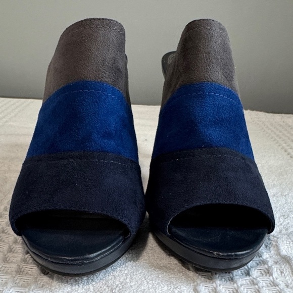 Impo Tricolor Mules in Black, Blue, and Gray - Picture 3 of 7